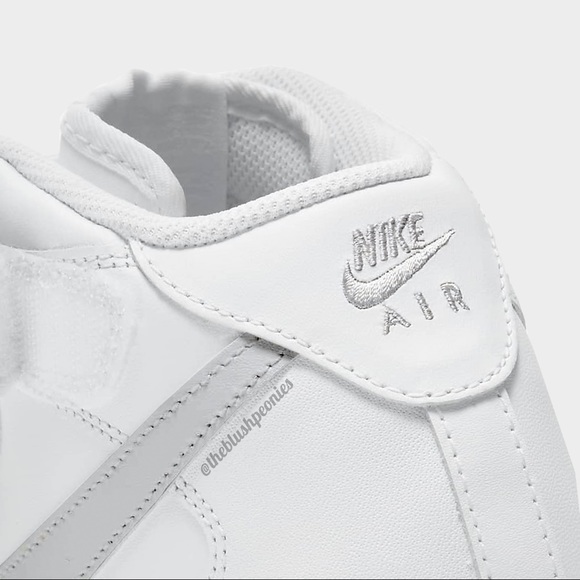 Nike Custom Air Force 1 Mid NWT - Picture 2 of 8